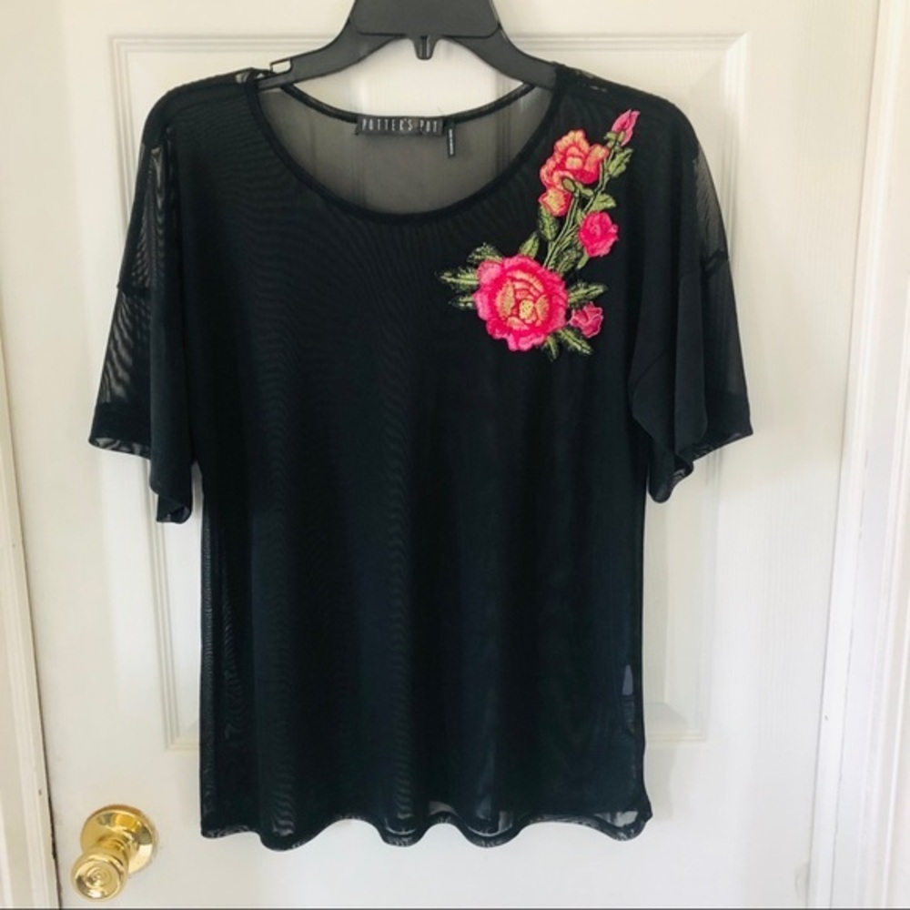 POTTERS POT Black mesh sheer floral embroidered top size medium